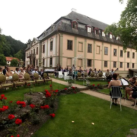 Zamek 4*